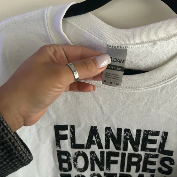 White fall y’all crewneck - Picture 2 of 2